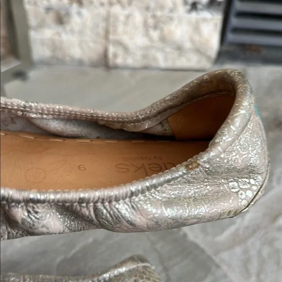 Romantic Blush Tieks Ballet Flats - Picture 7 of 9